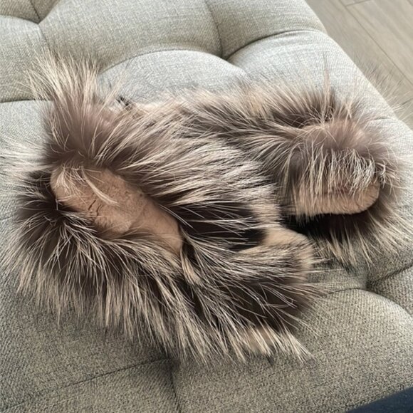 NWOT MaxMara Fur Scarf - Picture 7 of 12